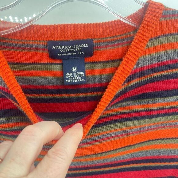 American Eagle Outfitters Women's Pullover Sweater Striped Pocket Red Medium - Picture 2 of 9